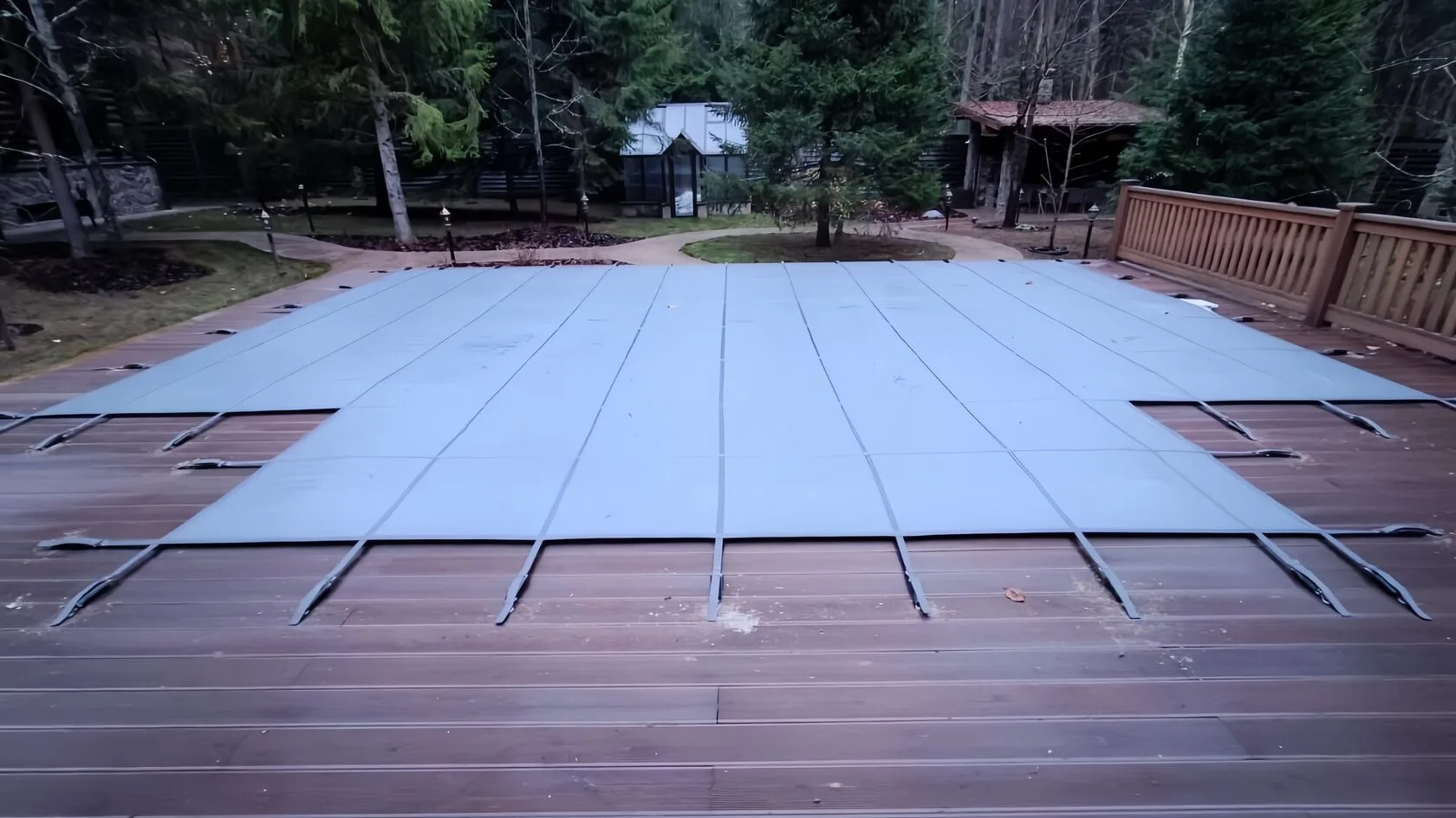 Покрывало для бассейна Laguna Cover Mesh в Рязани